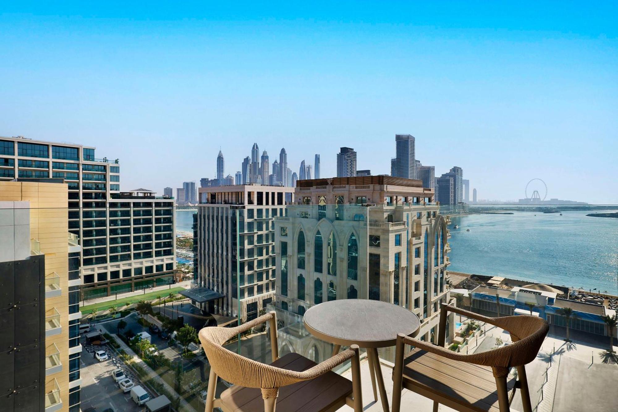 Tumbi West Palm Beach Hotel Dubai,Tapestry Collection Hilton Dış mekan fotoğraf