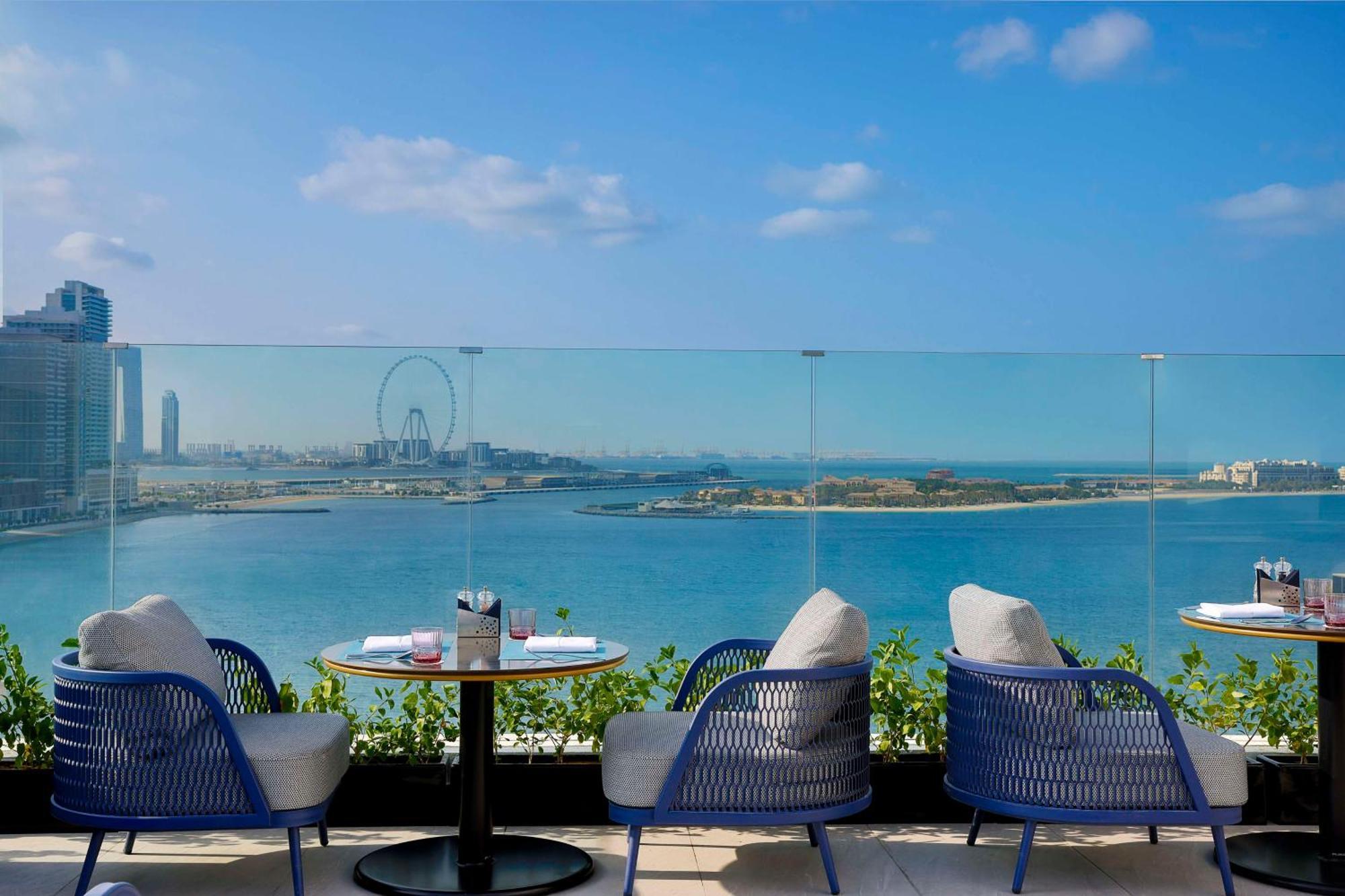 Tumbi West Palm Beach Hotel Dubai,Tapestry Collection Hilton Dış mekan fotoğraf