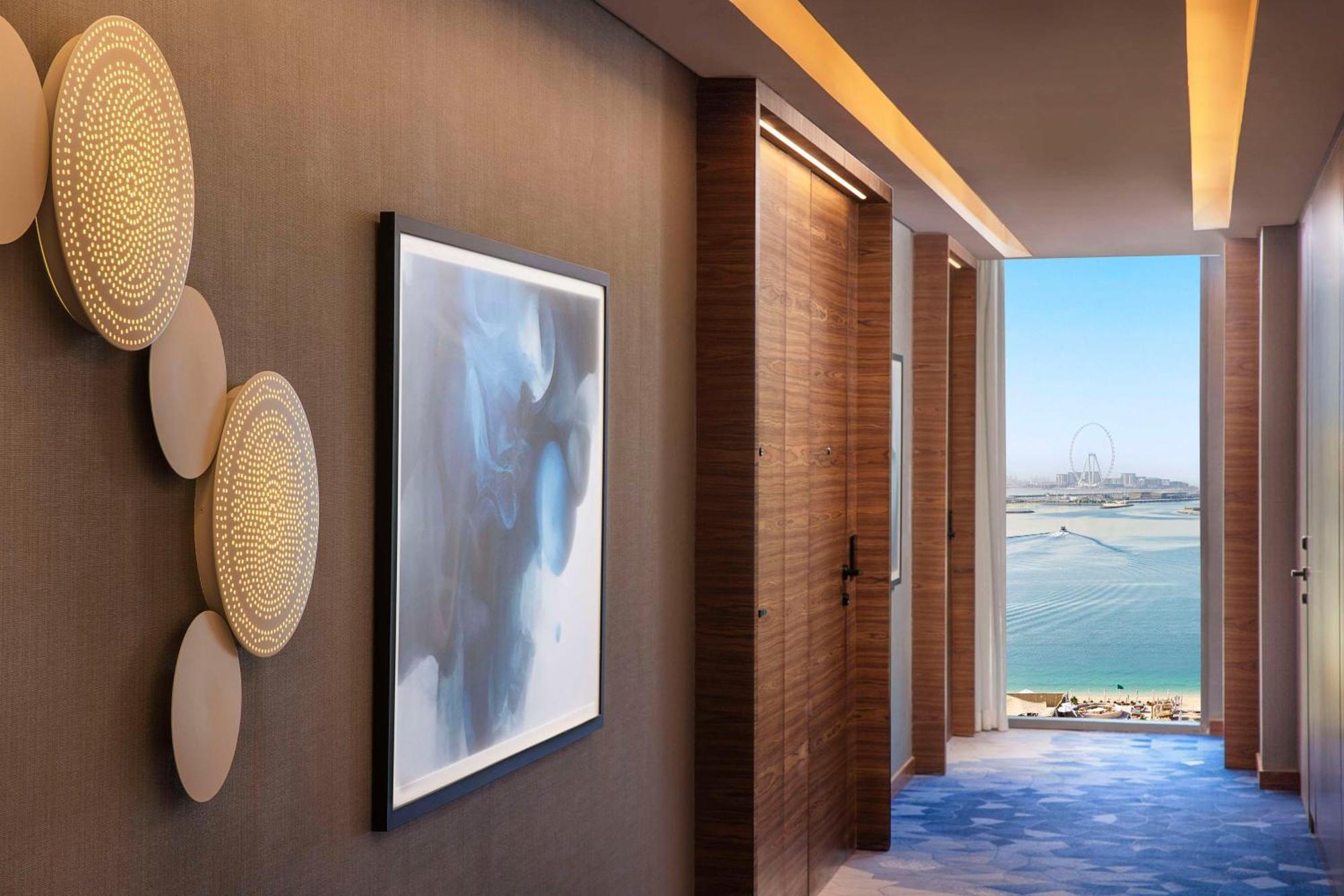 Tumbi West Palm Beach Hotel Dubai,Tapestry Collection Hilton Dış mekan fotoğraf